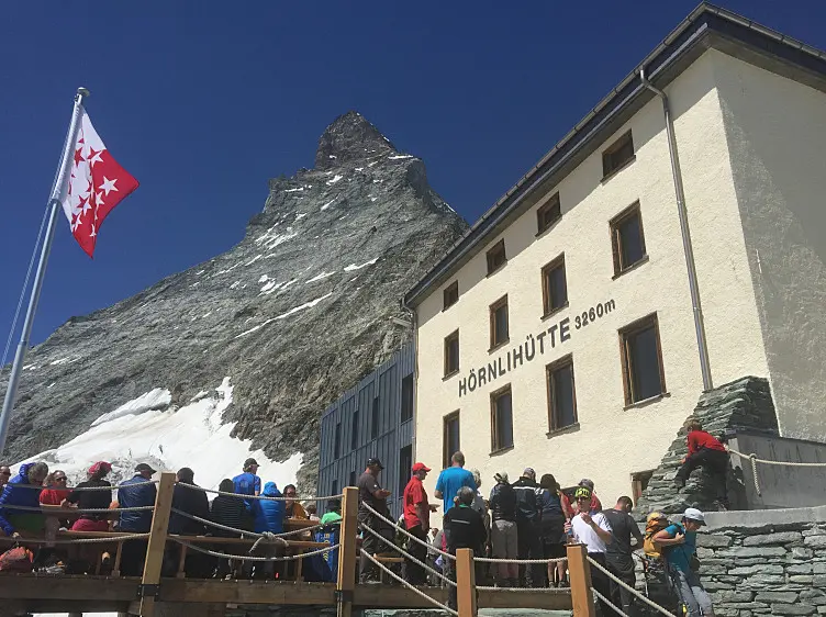 ヘルンリヒュッテ　Hörnlihütte